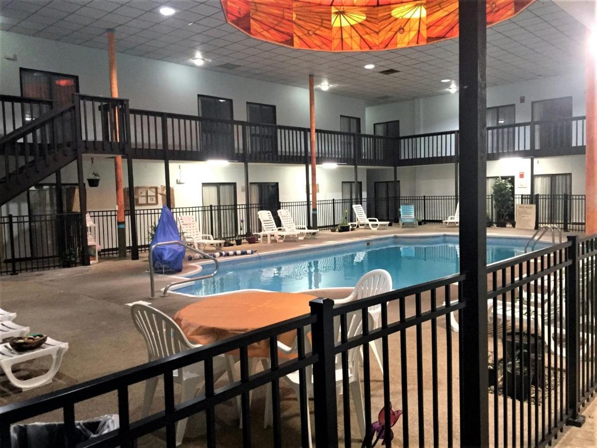 Hutchi Bell Hotel South Hutchinson Luaran gambar