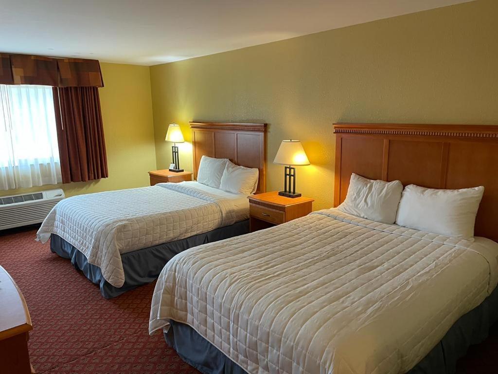 Hutchi Bell Hotel South Hutchinson Luaran gambar