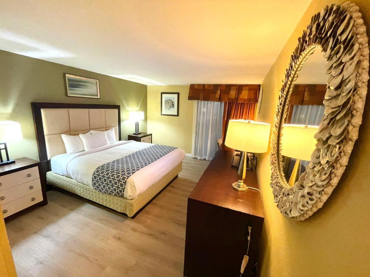 Hutchi Bell Hotel South Hutchinson Luaran gambar